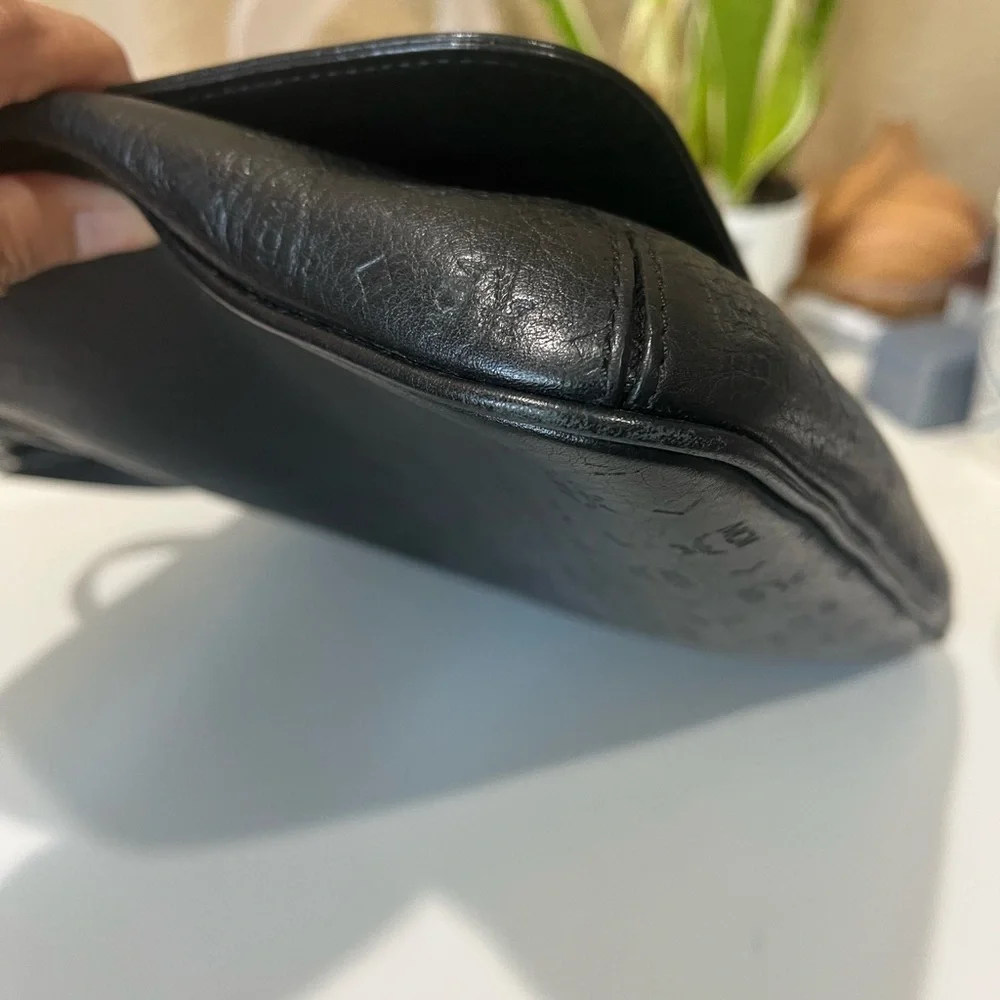 MCM BLACK EMBOSSED LEATHER MESSENGER BAG - Picture 12 of 15